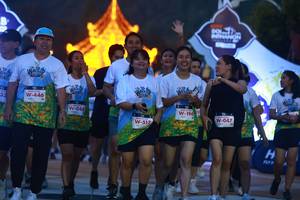 BIB: 446, 048, 517, 194, 047
                            <button type="button" onclick="openModal(22341685)" class="btn btn-primary btn-sm float-right btn-popup" data-toggle="modal" data-target=".modal-high-quality">
                        <i class="fas fa-shopping-cart"></i> Add to Cart
                    </button>
                                            <button type="button" onclick="isThisMe(22341685, true)" class="btn btn-success btn-sm float-right btn-popup btn-isme hidden" data-toggle="tooltip" data-placement="bottom" title="นี่คือรูปของคุณใช่ไหม คลิกที่นี่เพื่อเอาเข้าอัลบั้ม">
                        <i class="fas fa-plus"></i> Add to album
                    </button>
                    <button type="button" onclick="isThisMe(22341685, false)" class="btn btn-warning btn-sm float-right btn-popup btn-isnotme hidden">
                        <i class="fas fa-ban"></i> Remove from album
                    </button>